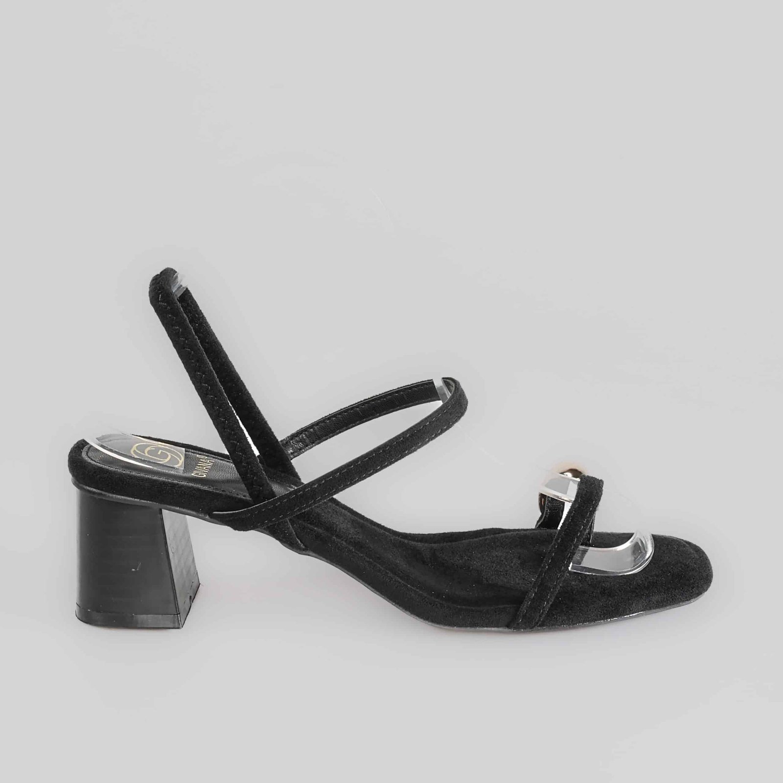JUIDETTE – Sandales demi talon en Noir.
