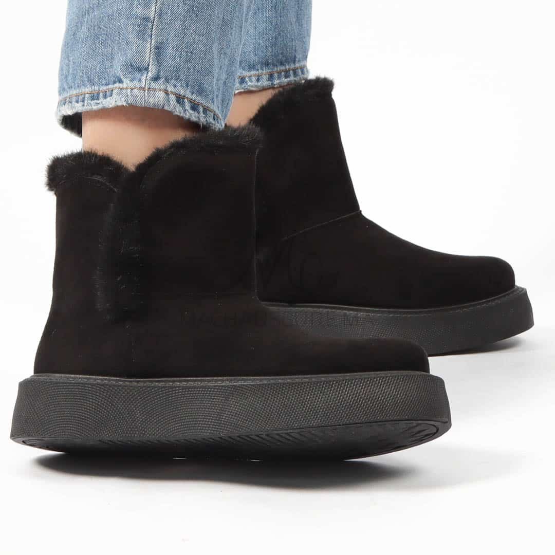 Imelil – Bottines col fourrure en Noir.
