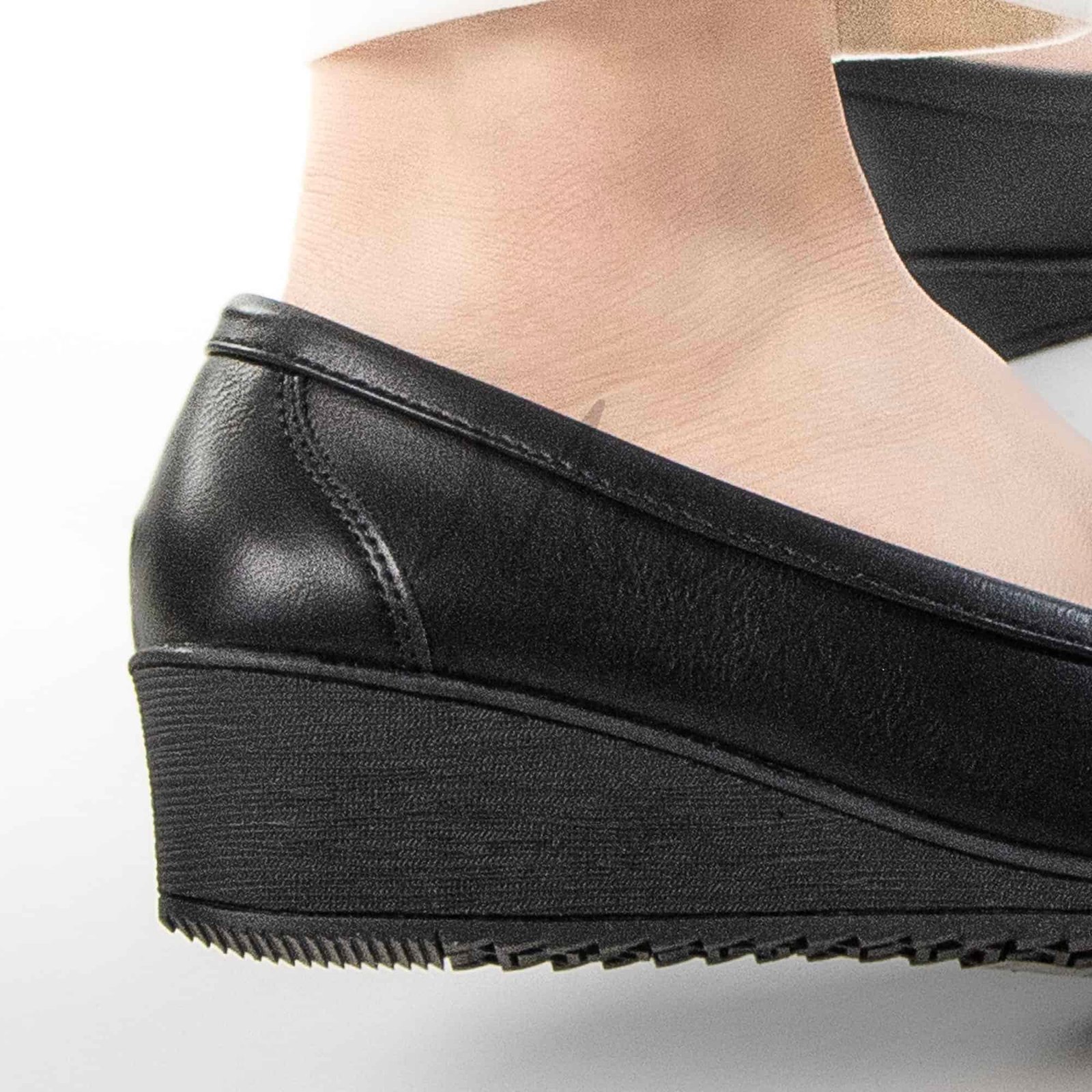 Sublimoc – Mocassins compensées en Noir.