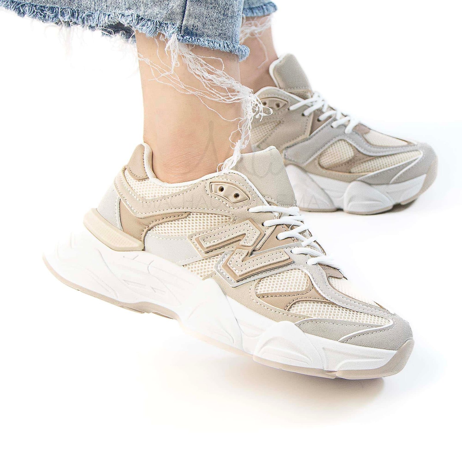 Skyline – Baskets Femmes en Beige.