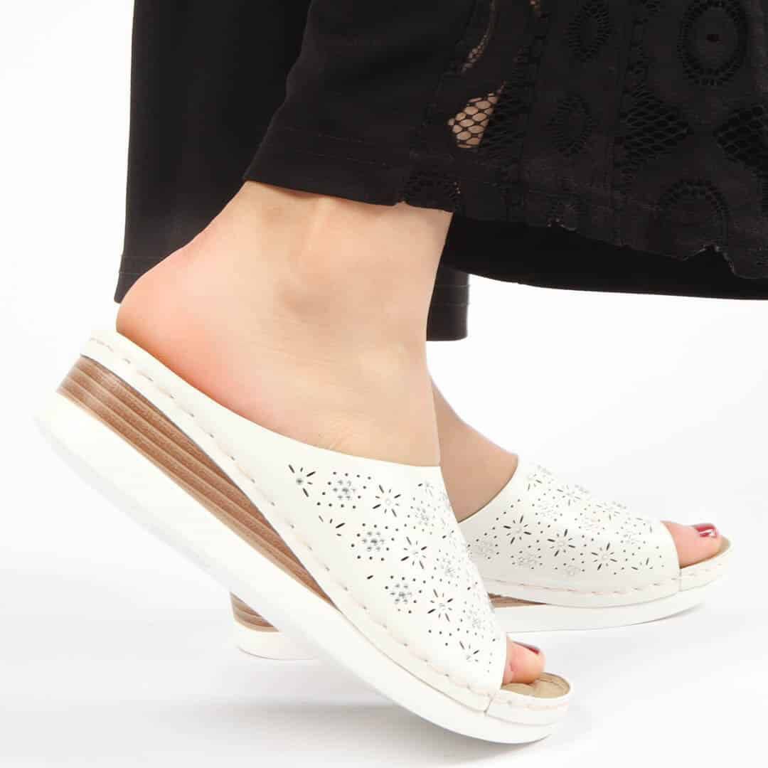 RelaxFit - Sandales confortables en Blanc.