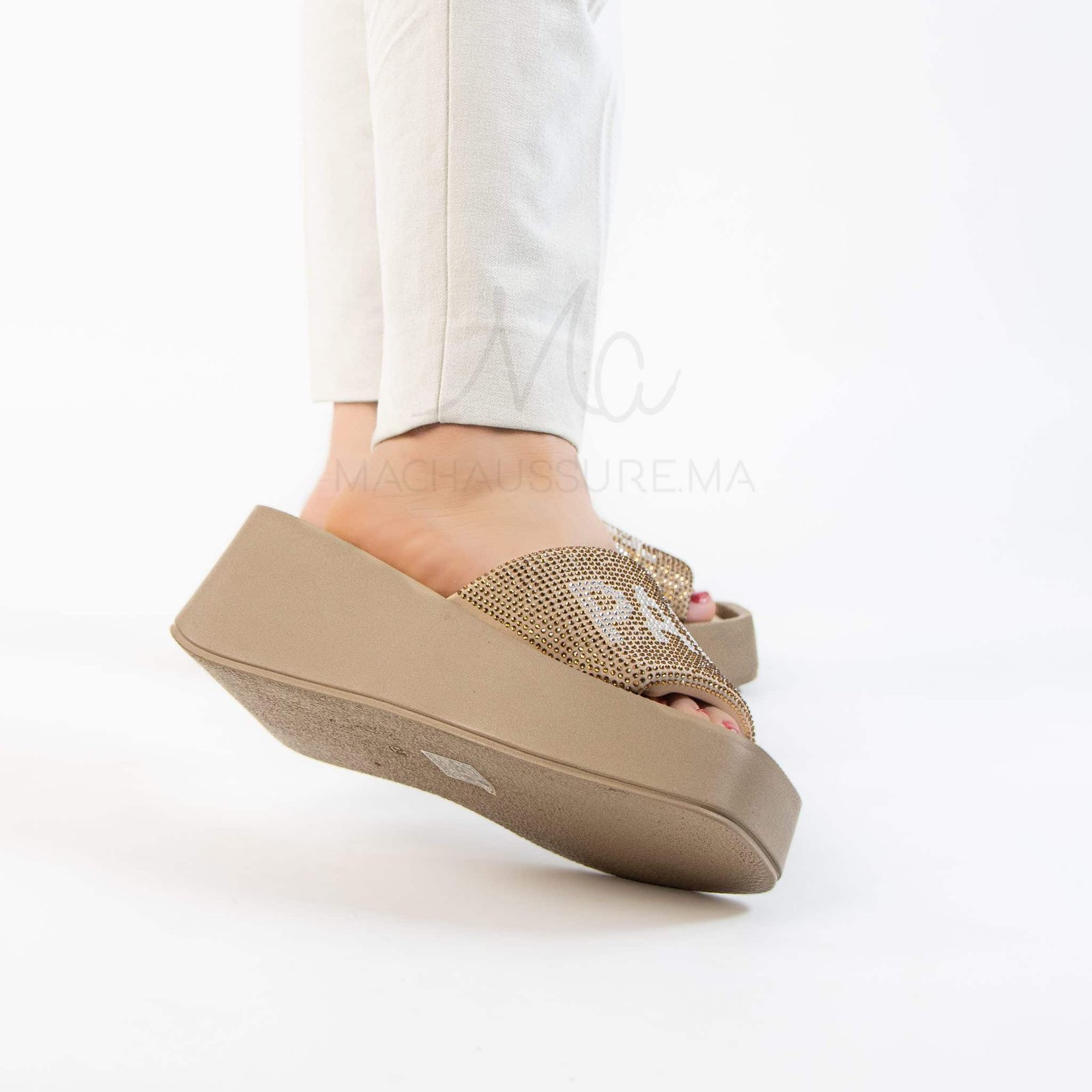 Achillée - Sandales à plateforme en Beige.