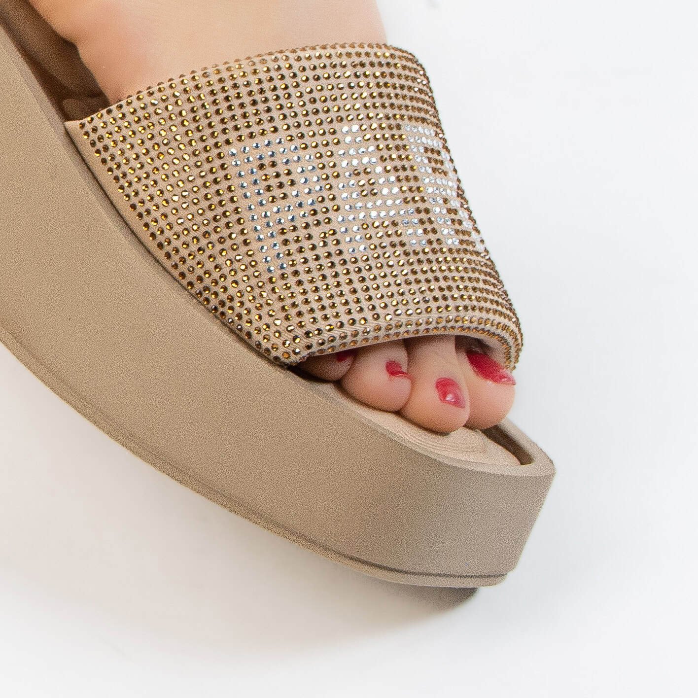 Achillée - Sandales à plateforme en Beige.
