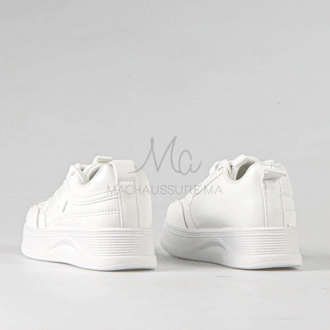 Pavel - Baskets enfants en Blanc.