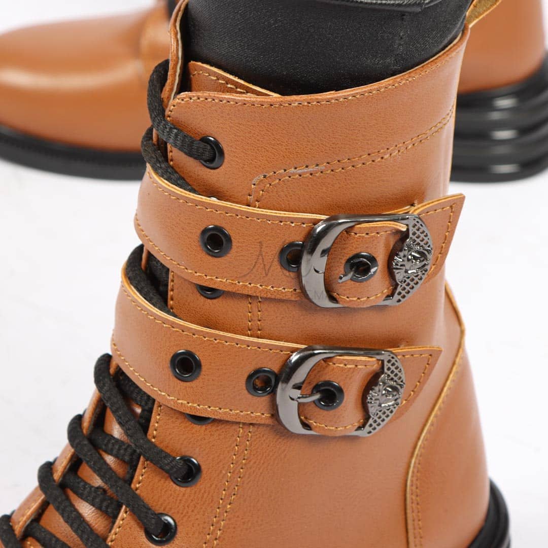 ALIDA- Bottines à talon en Tabac.