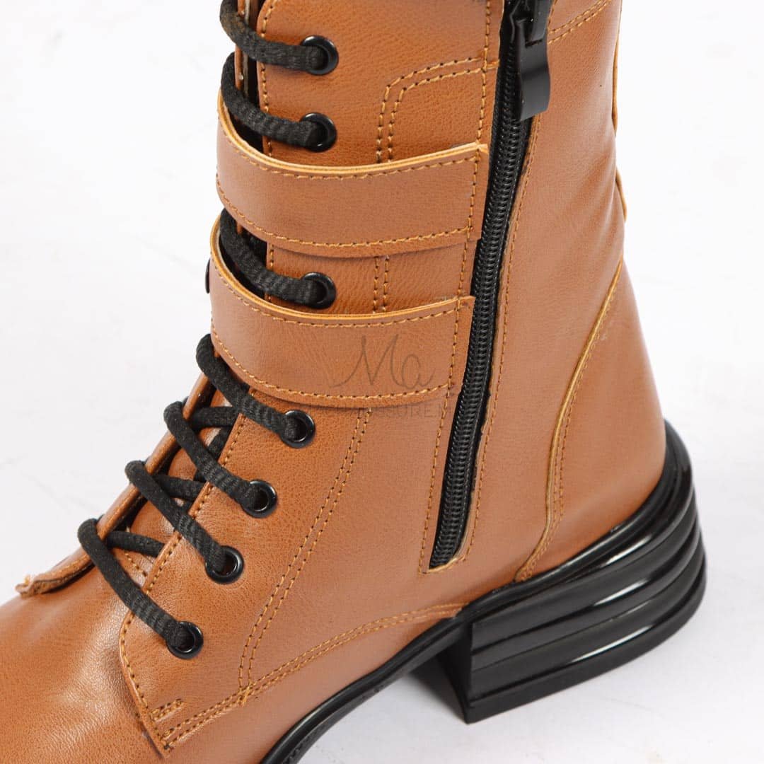 ALIDA- Bottines à talon en Tabac.