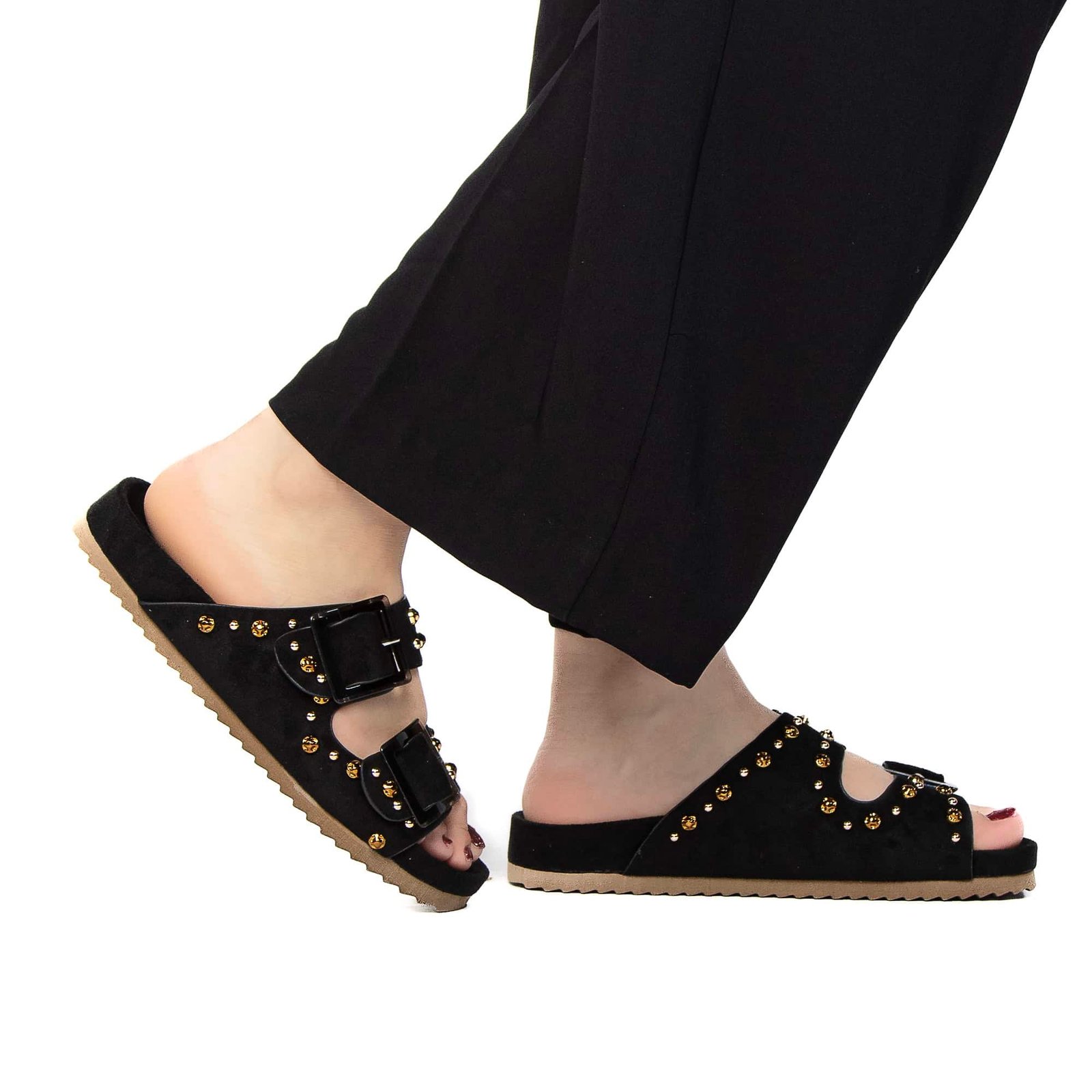 Chamsi - Sandales plates en Noir.
