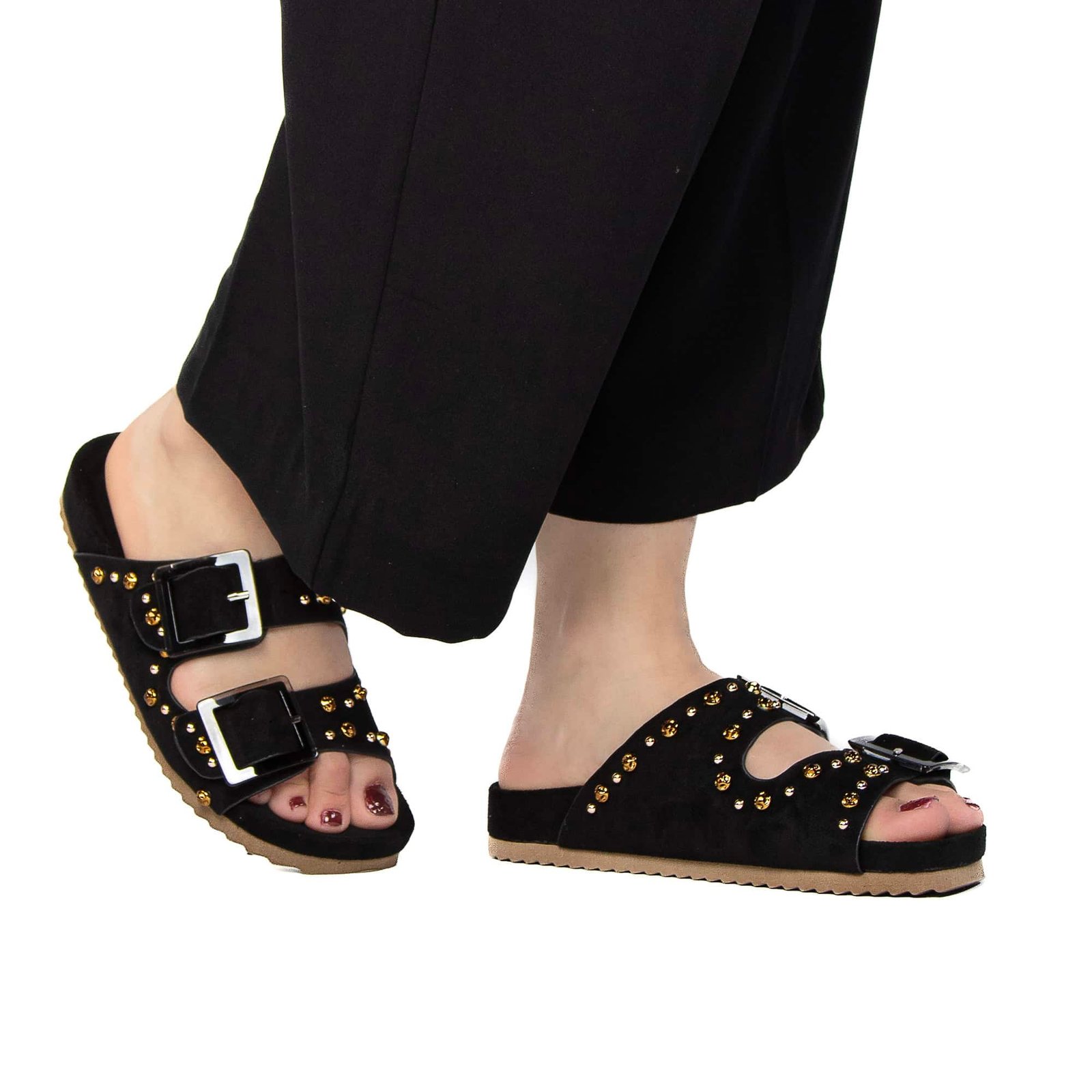 Chamsi - Sandales plates en Noir.