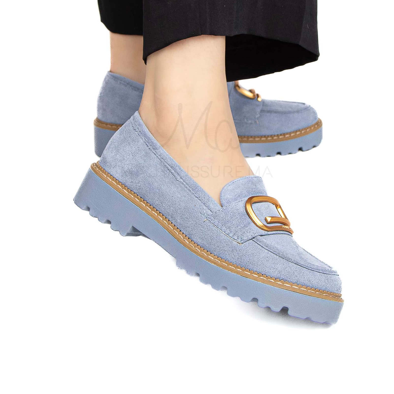 Le Soulier – Derbies Femmes en Bleu.