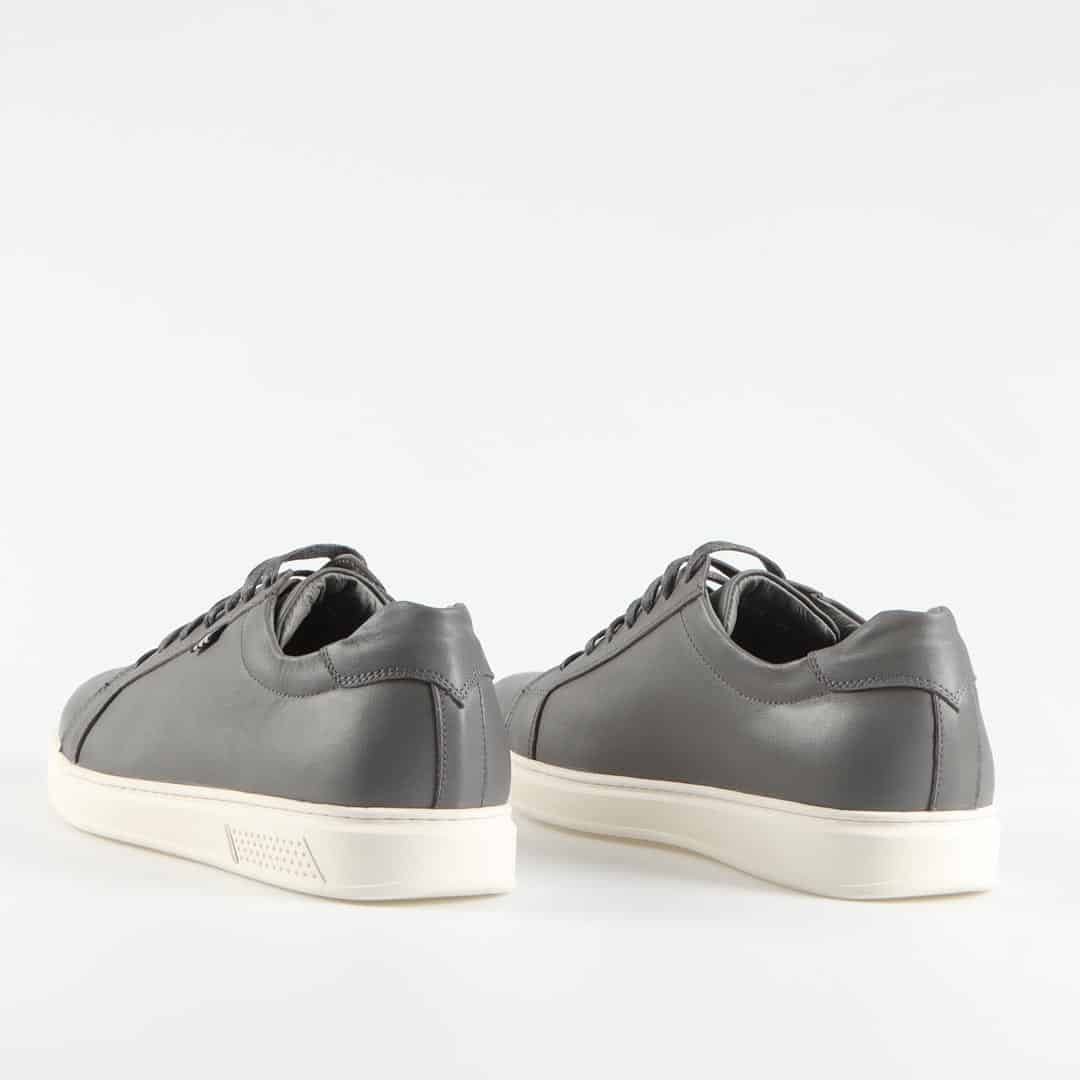 Rio Baskets Basses en cuir – Gris Clair.