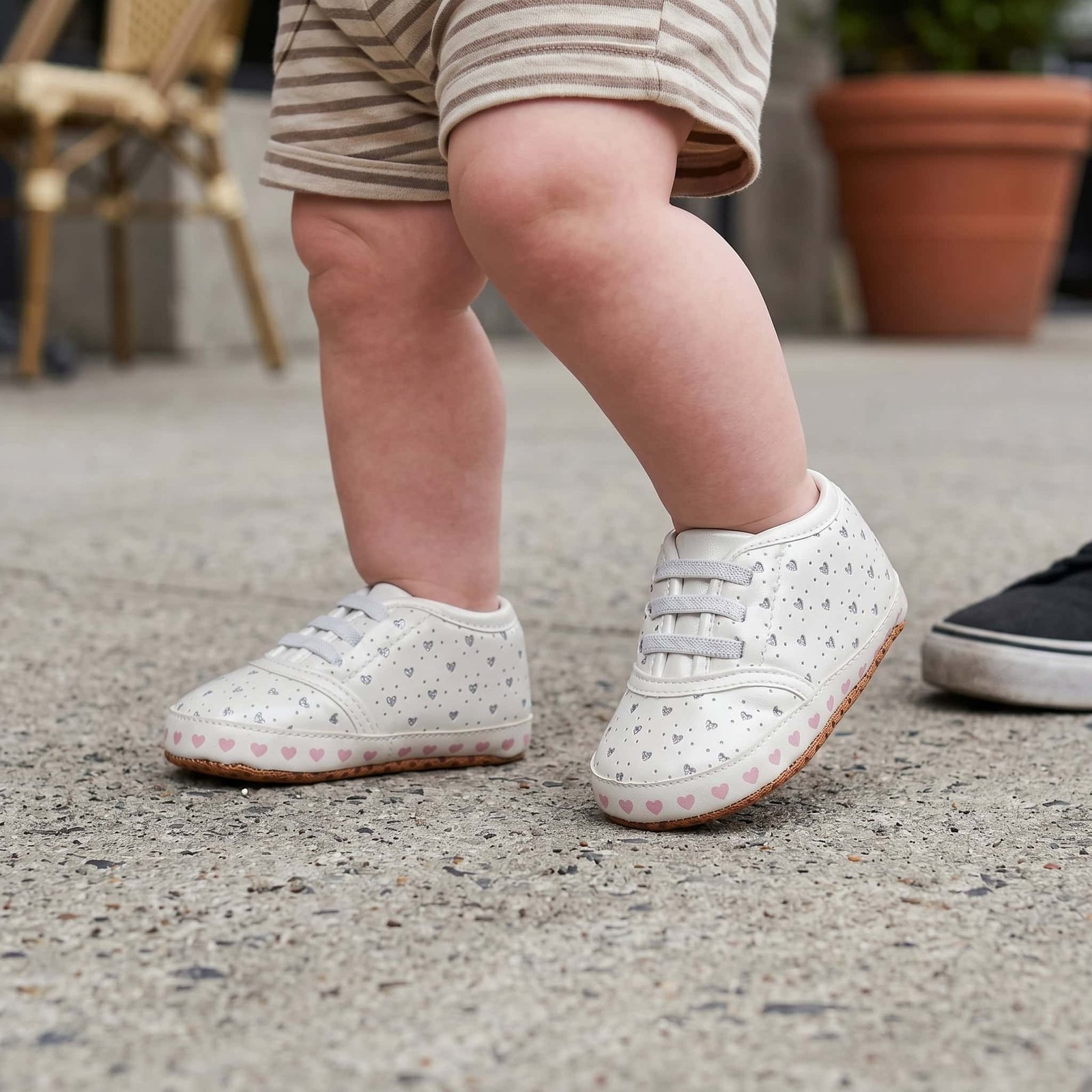 Iyad – Chaussures Bébé en Blanc.
