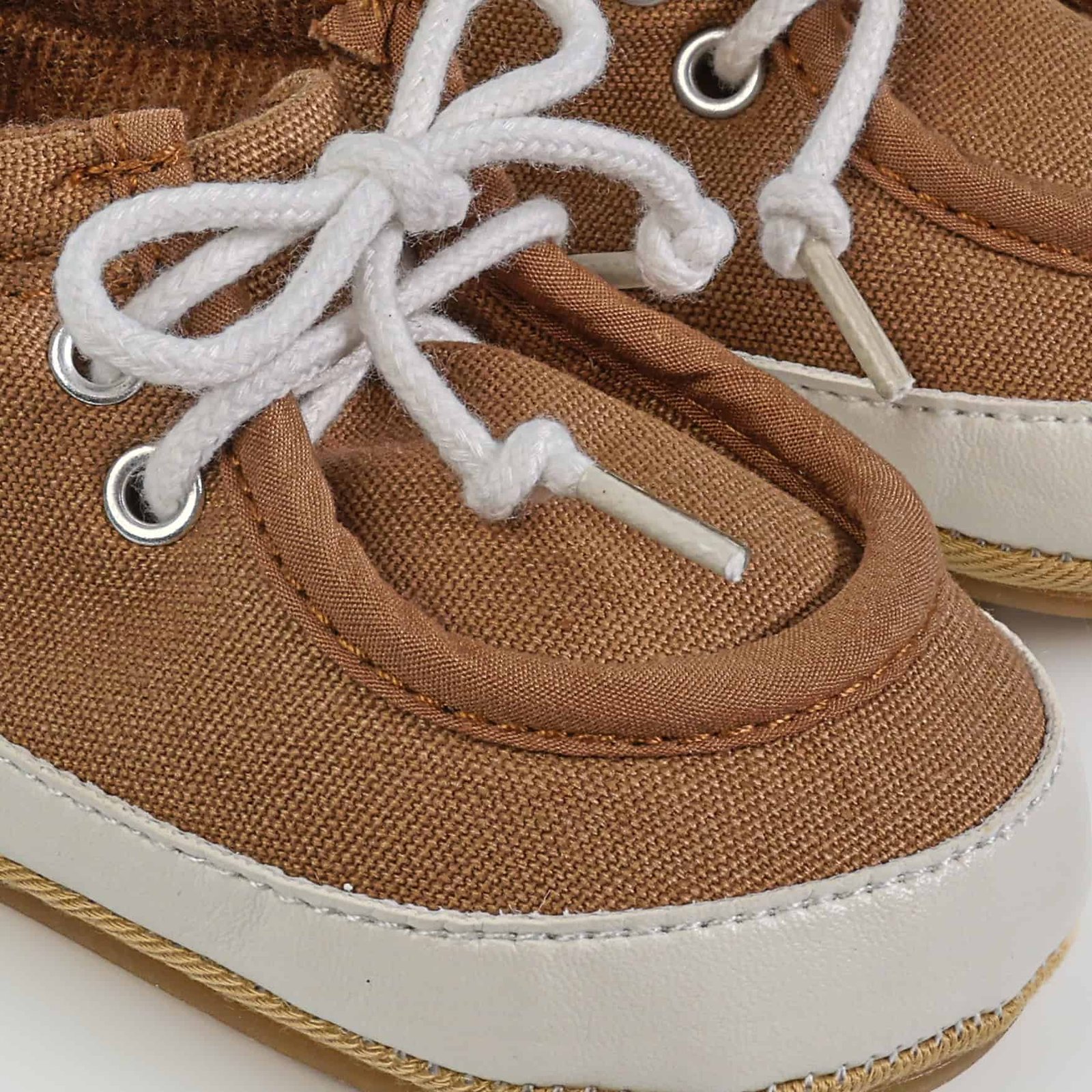 Jad – Chaussures Bébé en Marron.