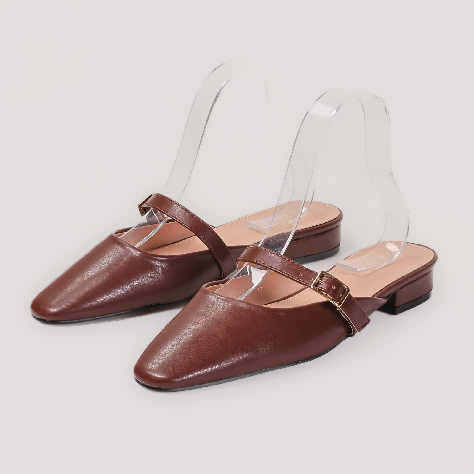 AURA – Mules demi talon en Marron.