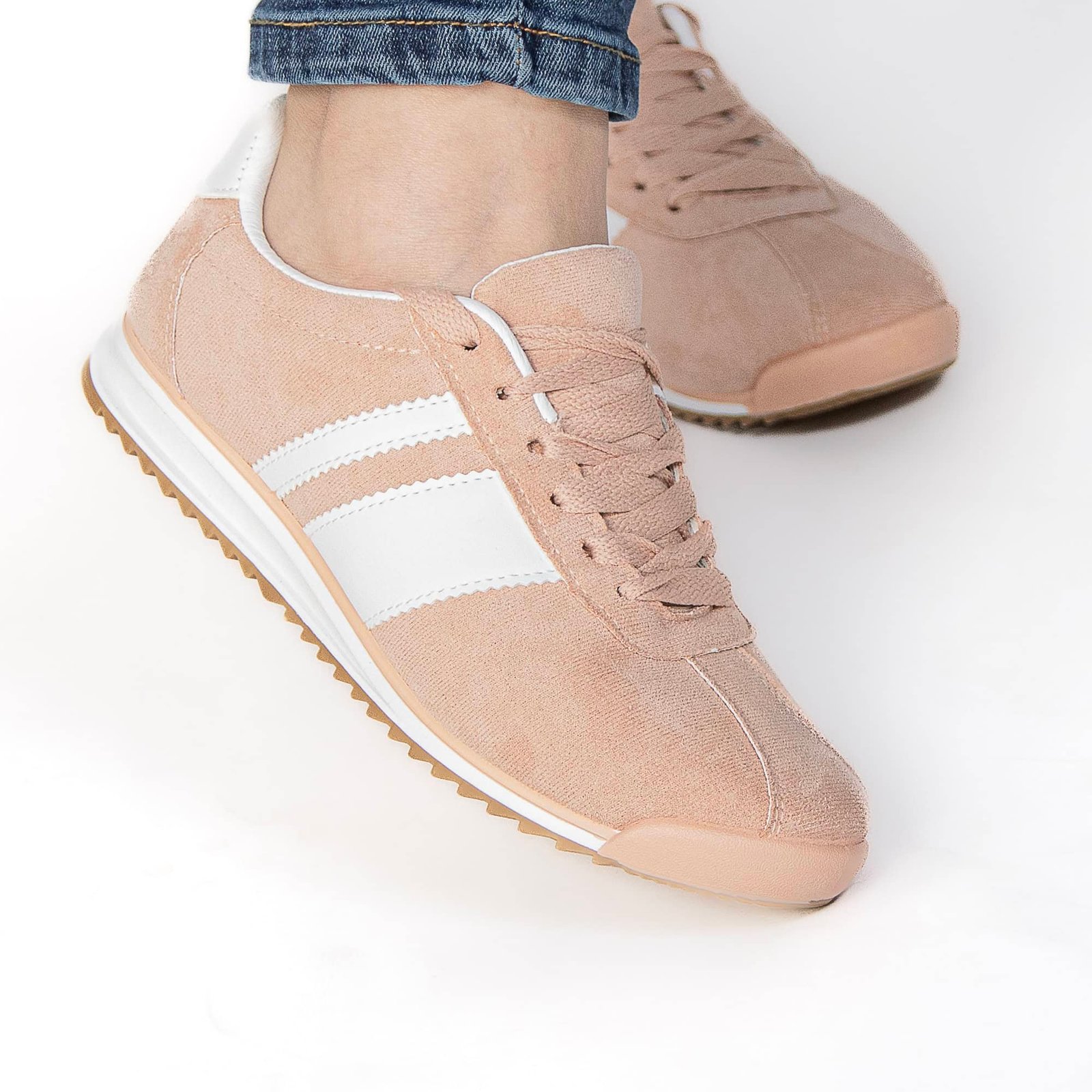 FELLA – Baskets Femmes en Rose.