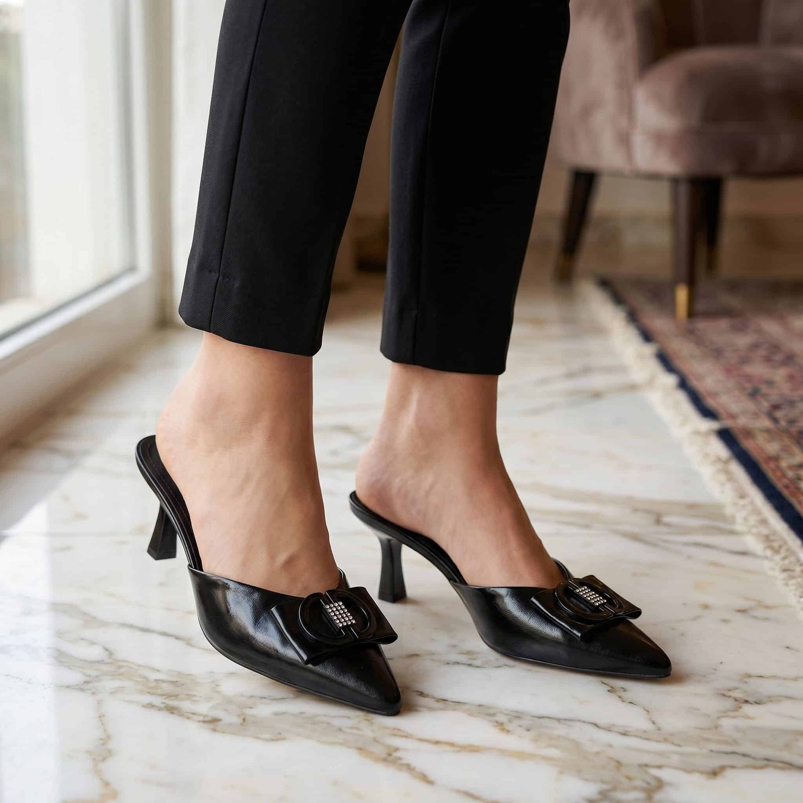 ZED – Mules demi talon en Noir.