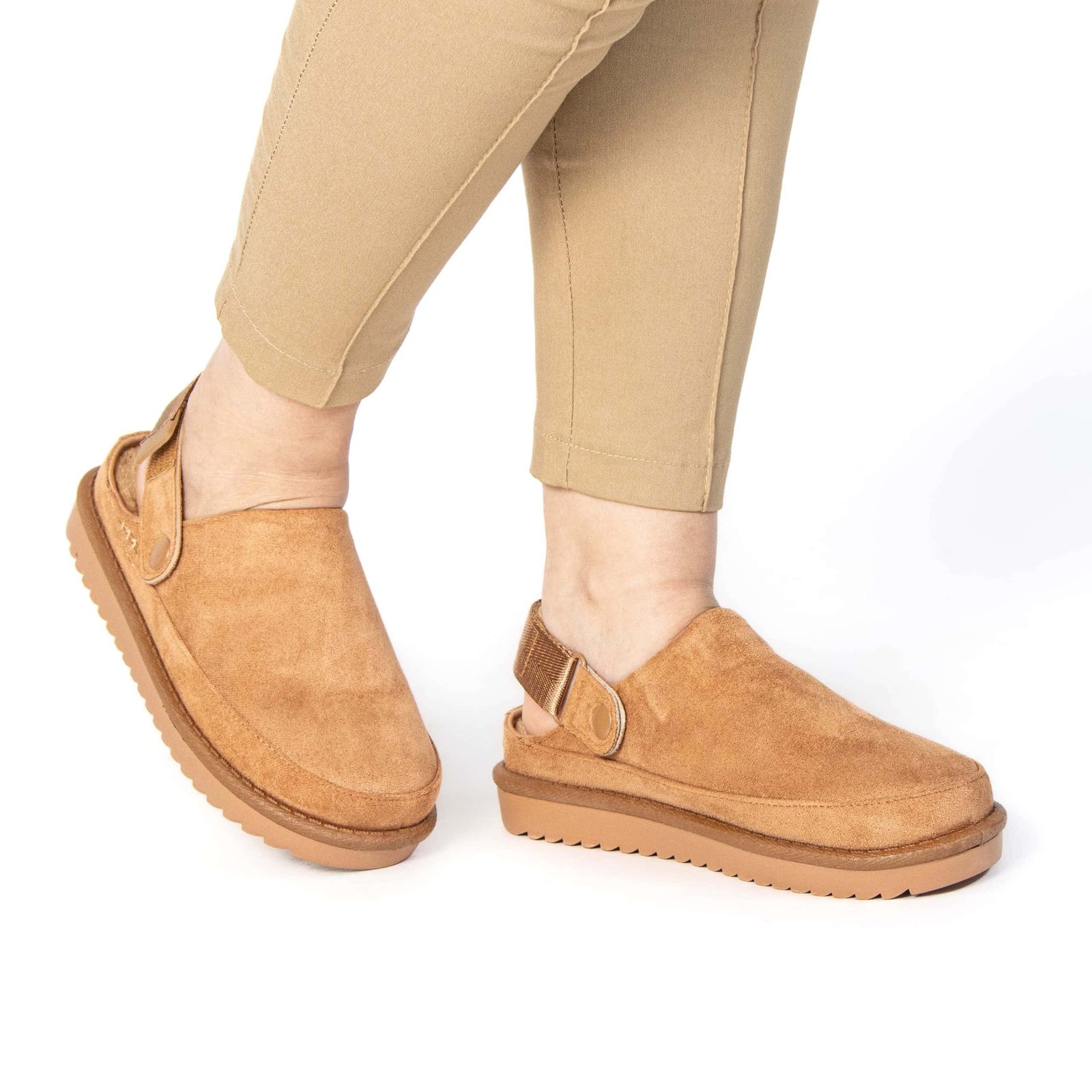 Sofie – Chaussons Femmes en Tabac.