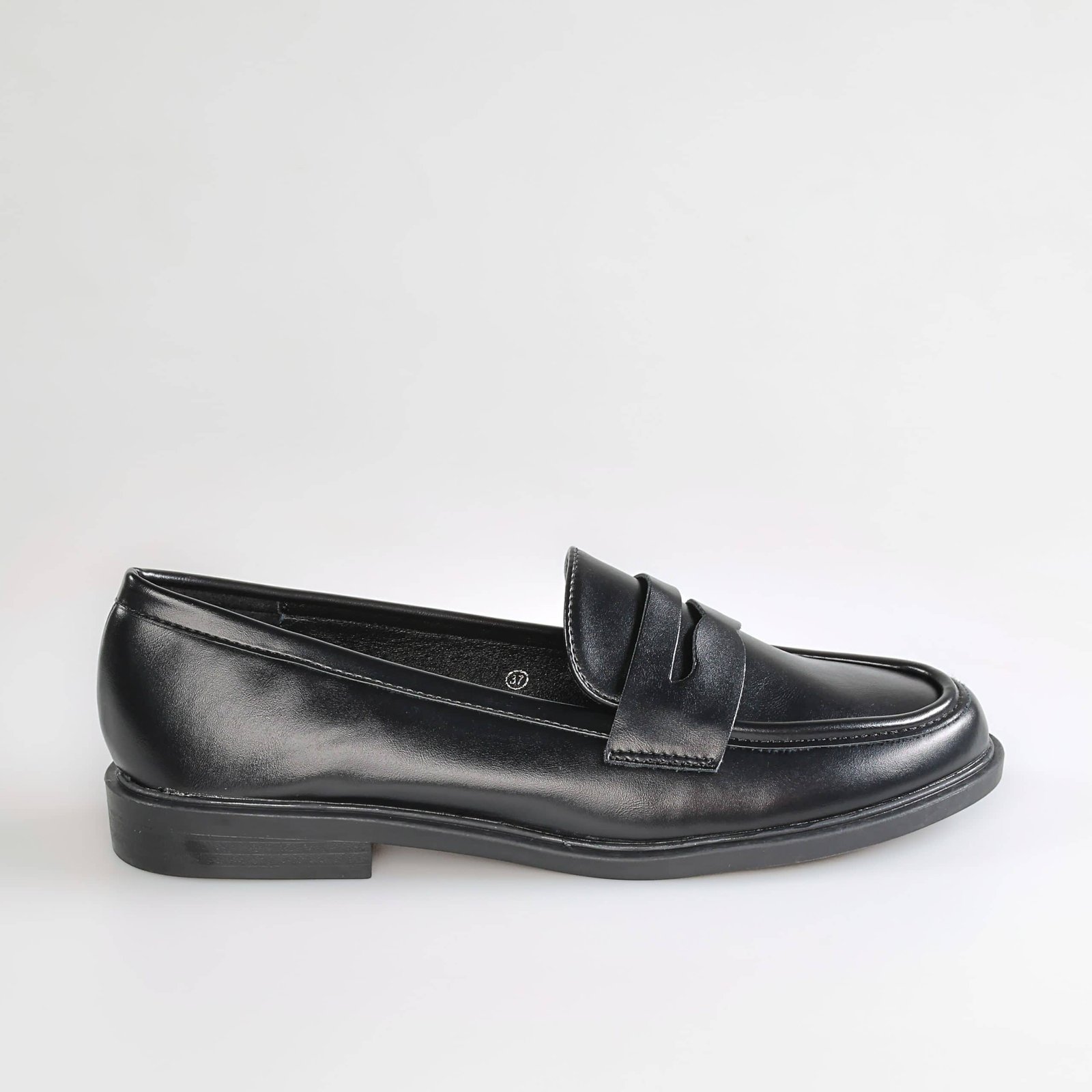 Roma – Mocassins Femmes en Noir.