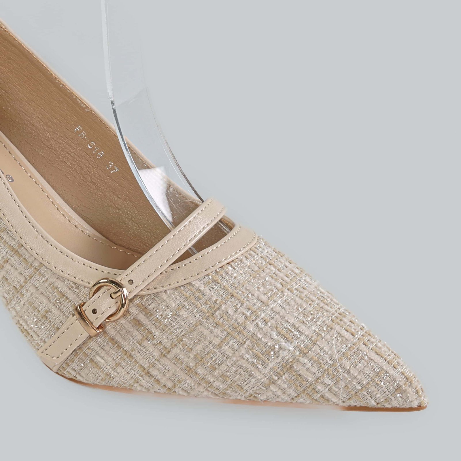Célia – Escarpins Femmes en Beige.