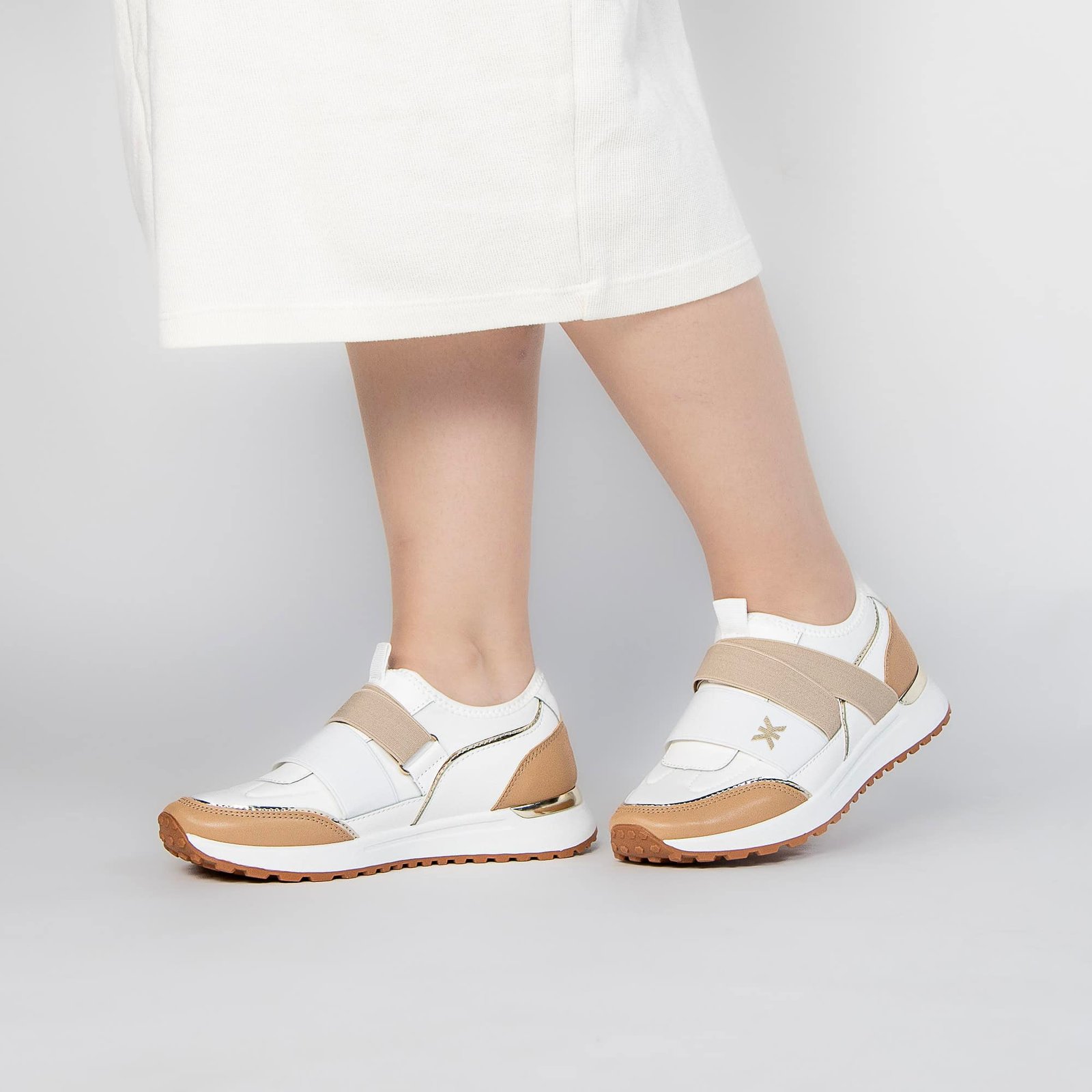 Melvine - Baskets Femmes en Kaki.