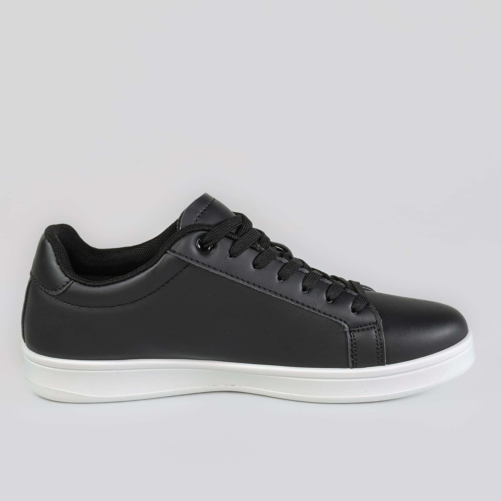 Elliott – Baskets Hommes en Noir.