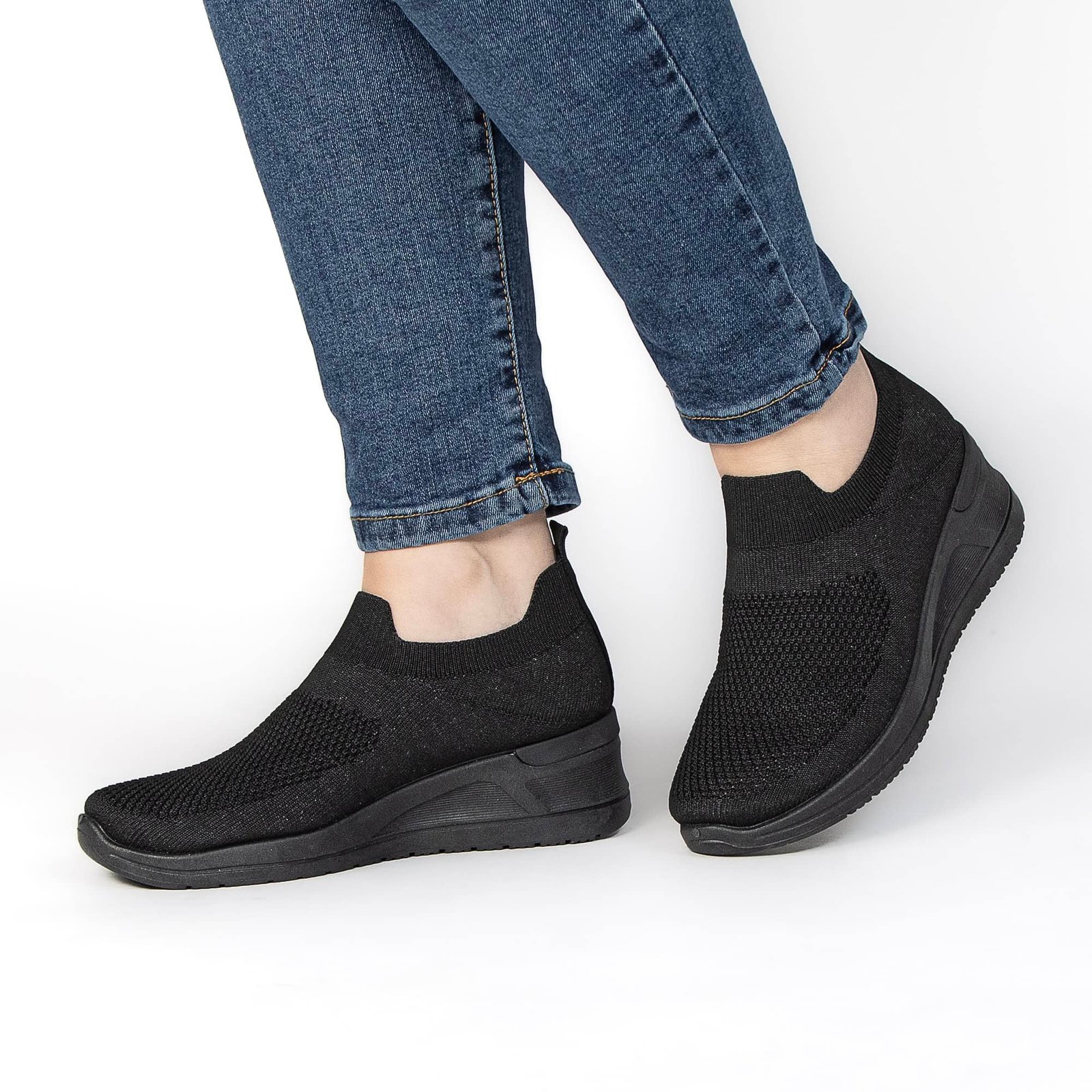 ARIA – Baskets Confort Respirantes en Noir.