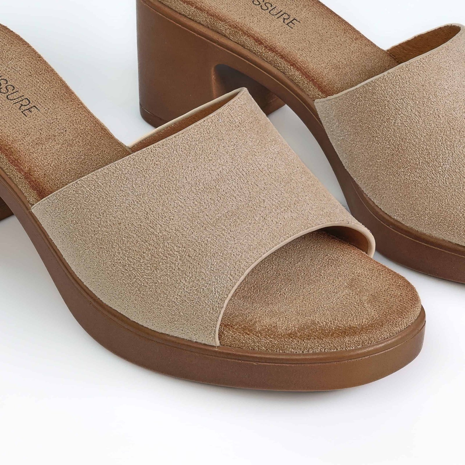 WOD – Sandales demi talon en Beige.