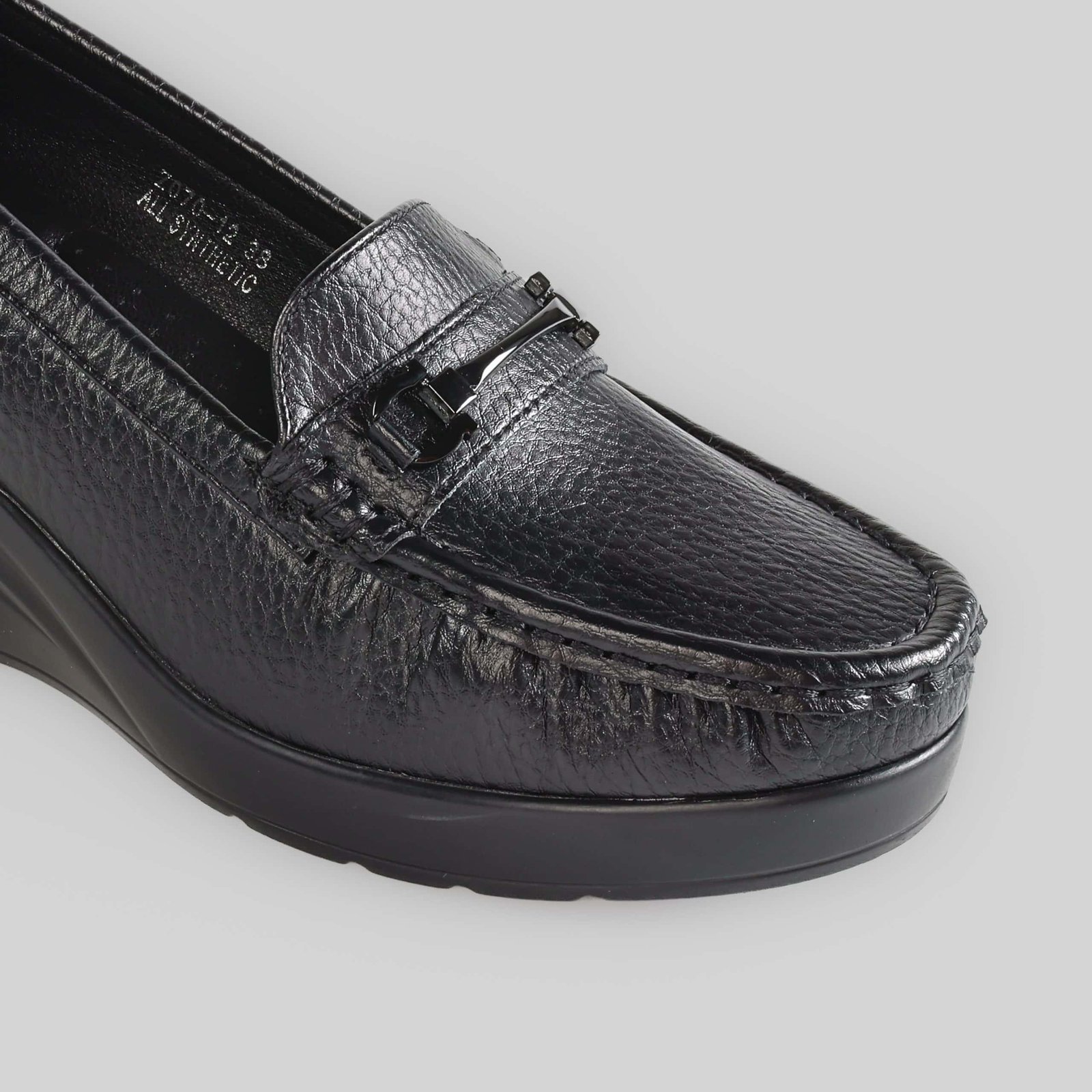 Nova – Mocassins compensées en Noir.