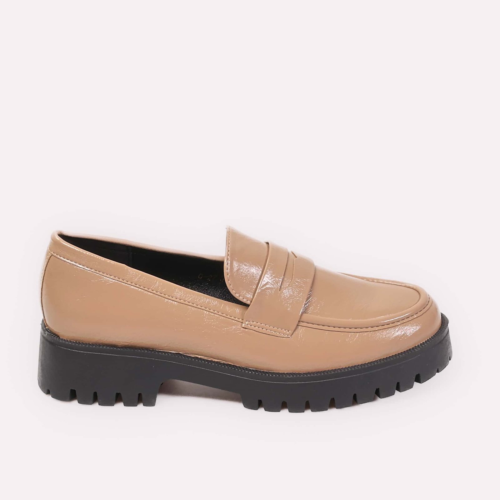 Valiny – Derbies Femmes en Kaki.