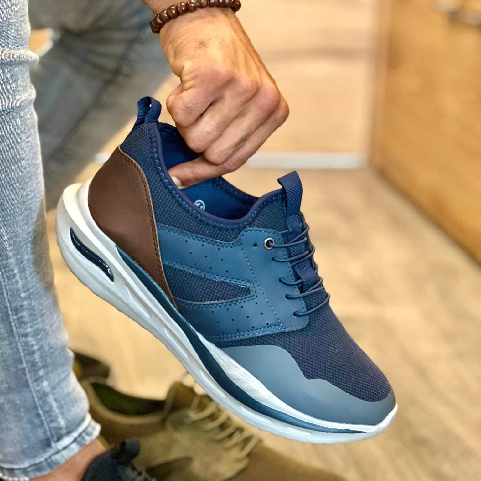 Apex - Baskets Hommes confortables en Bleu.