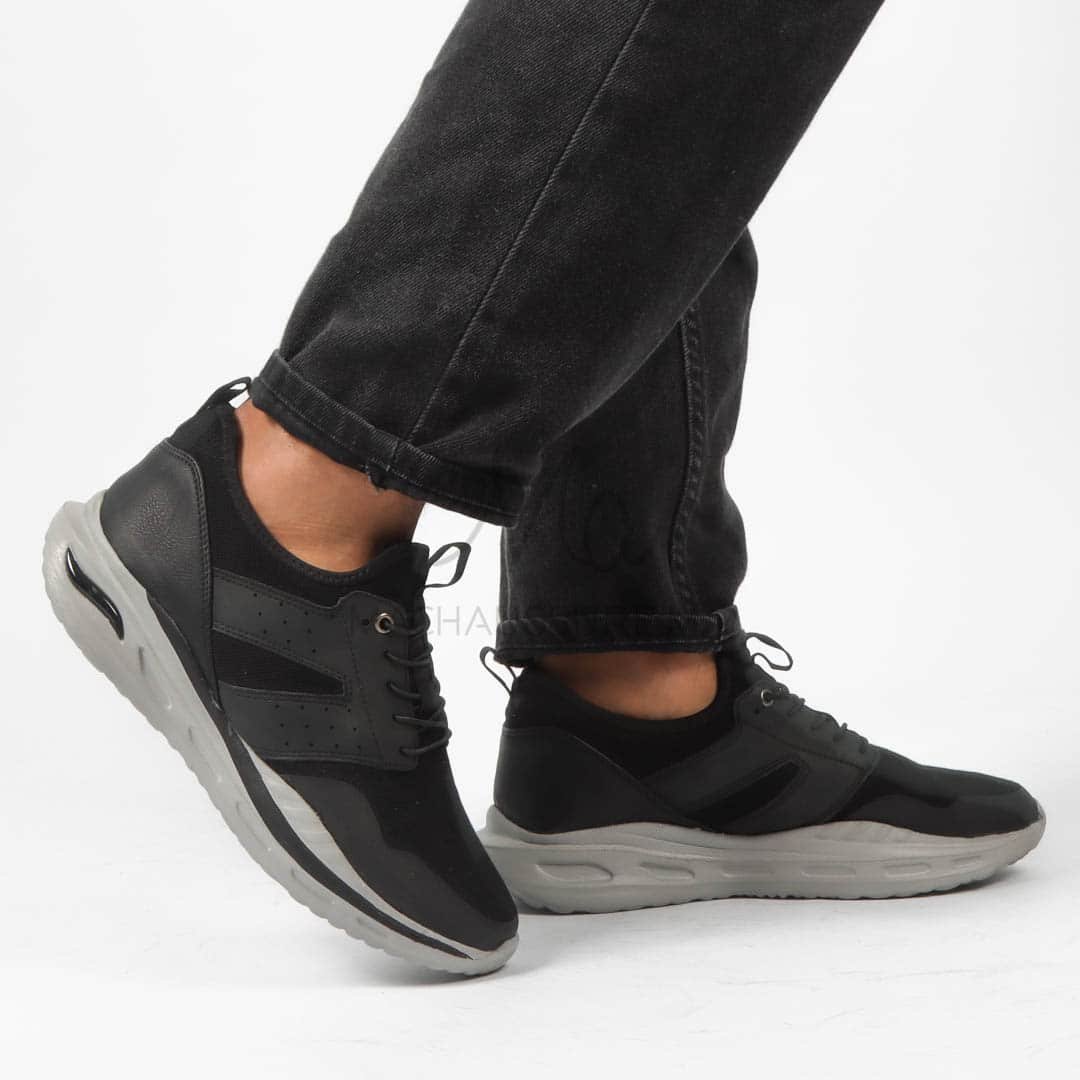 Apex - Baskets Hommes confortables en Noir.