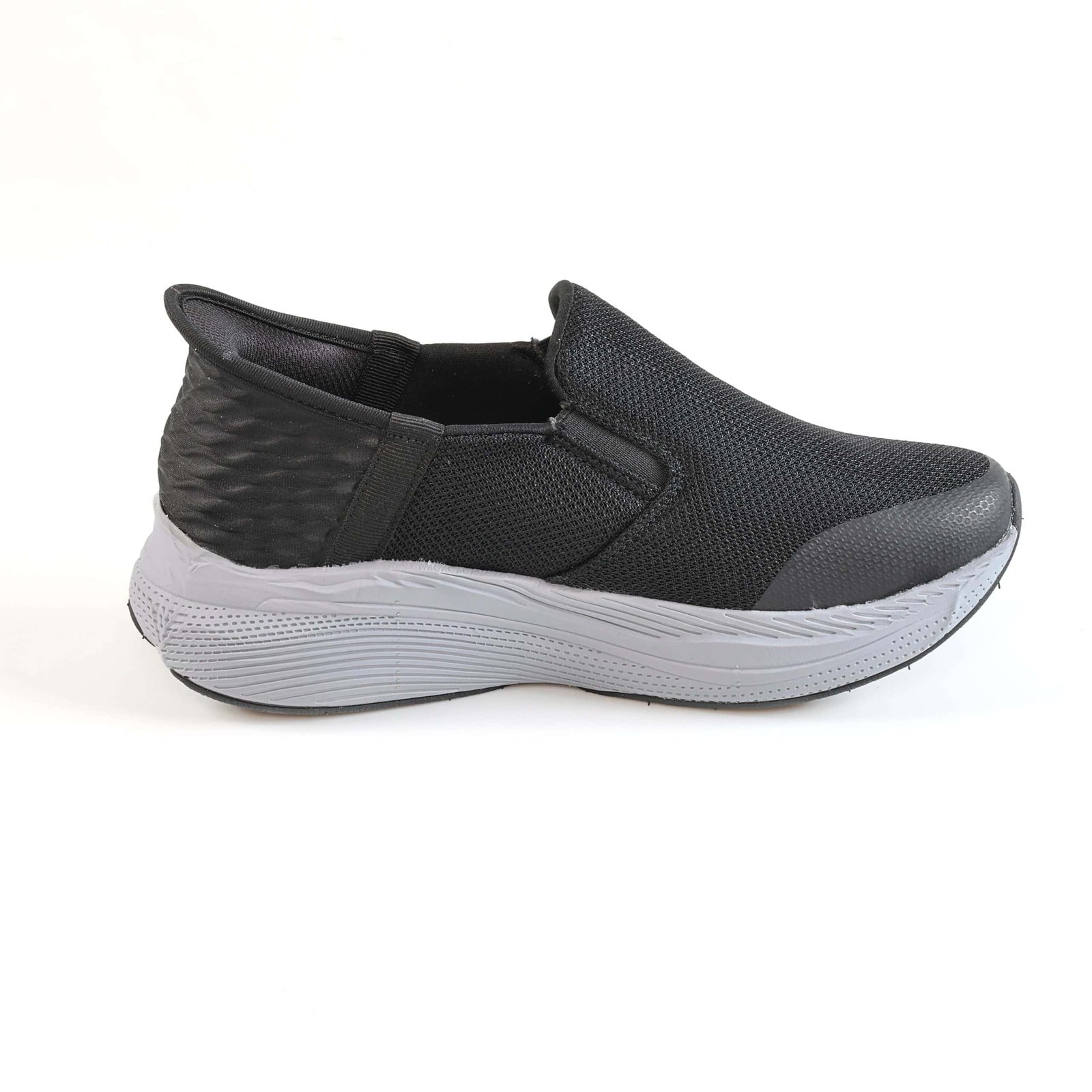 Kylian – Baskets Femmes en Noir.
