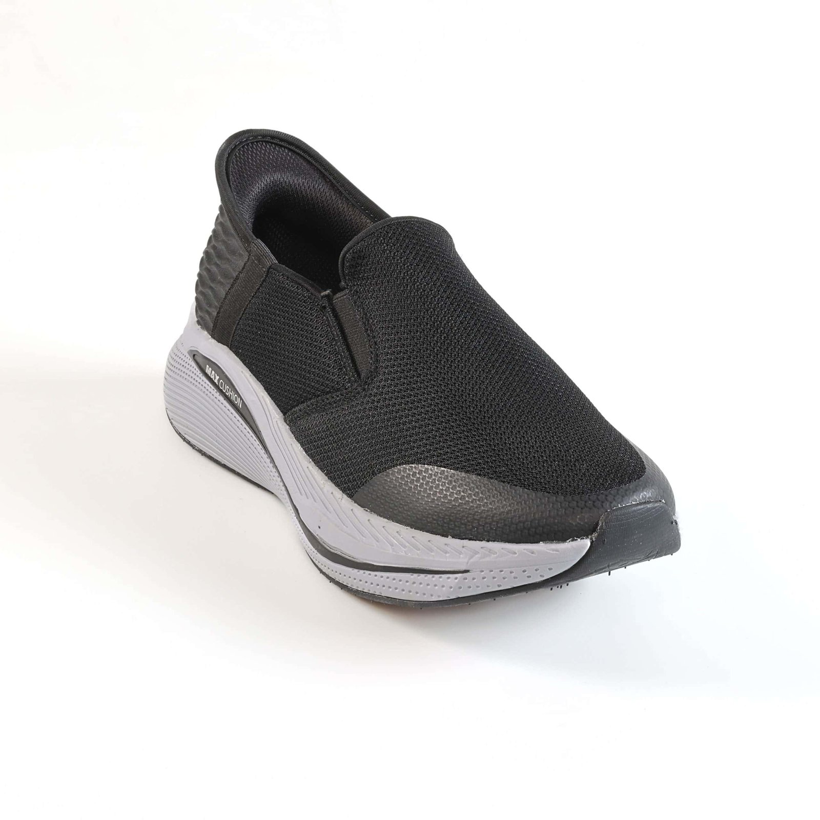 Kylian – Baskets Femmes en Noir.