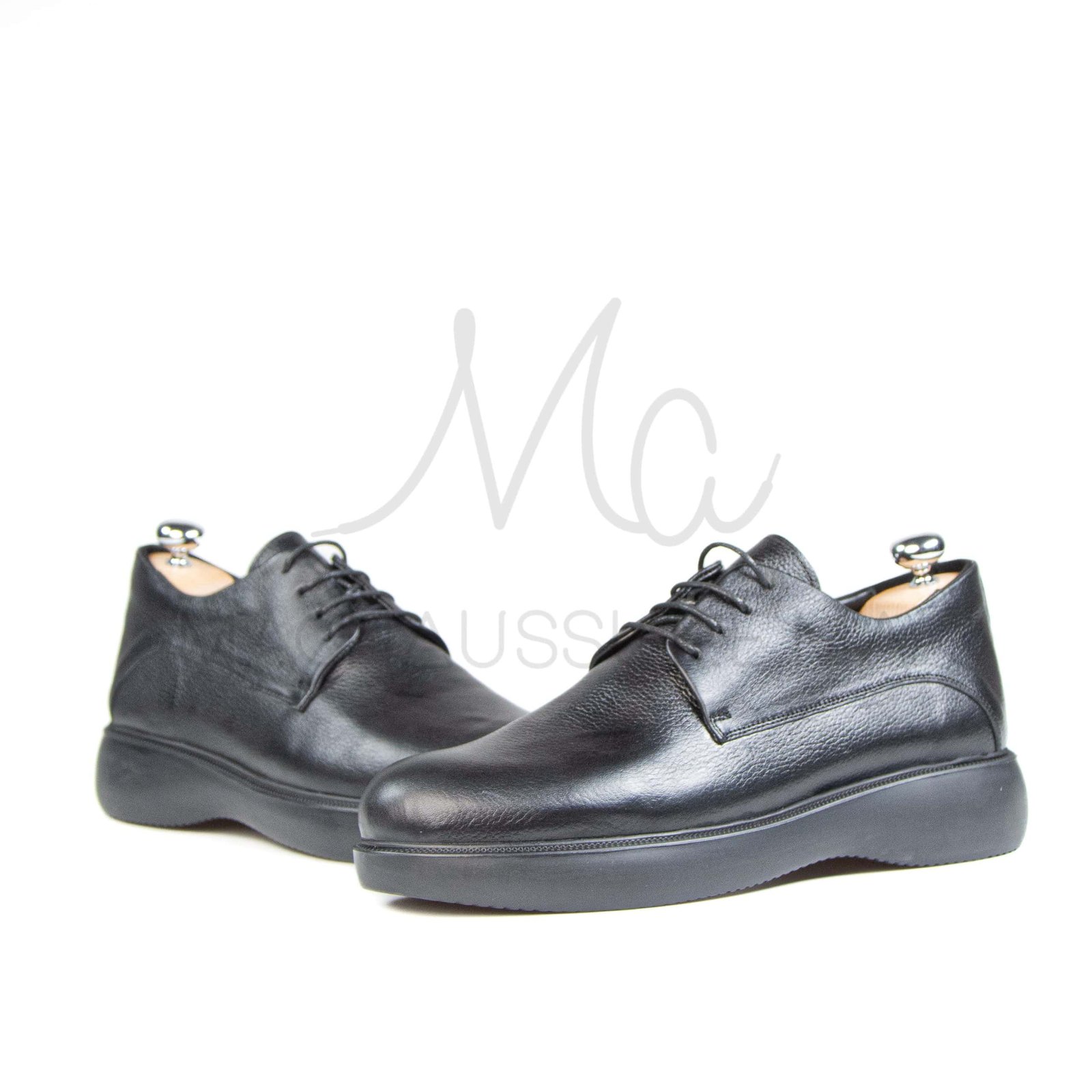 Landers – Chaussures Hommes confortables en Noir.
