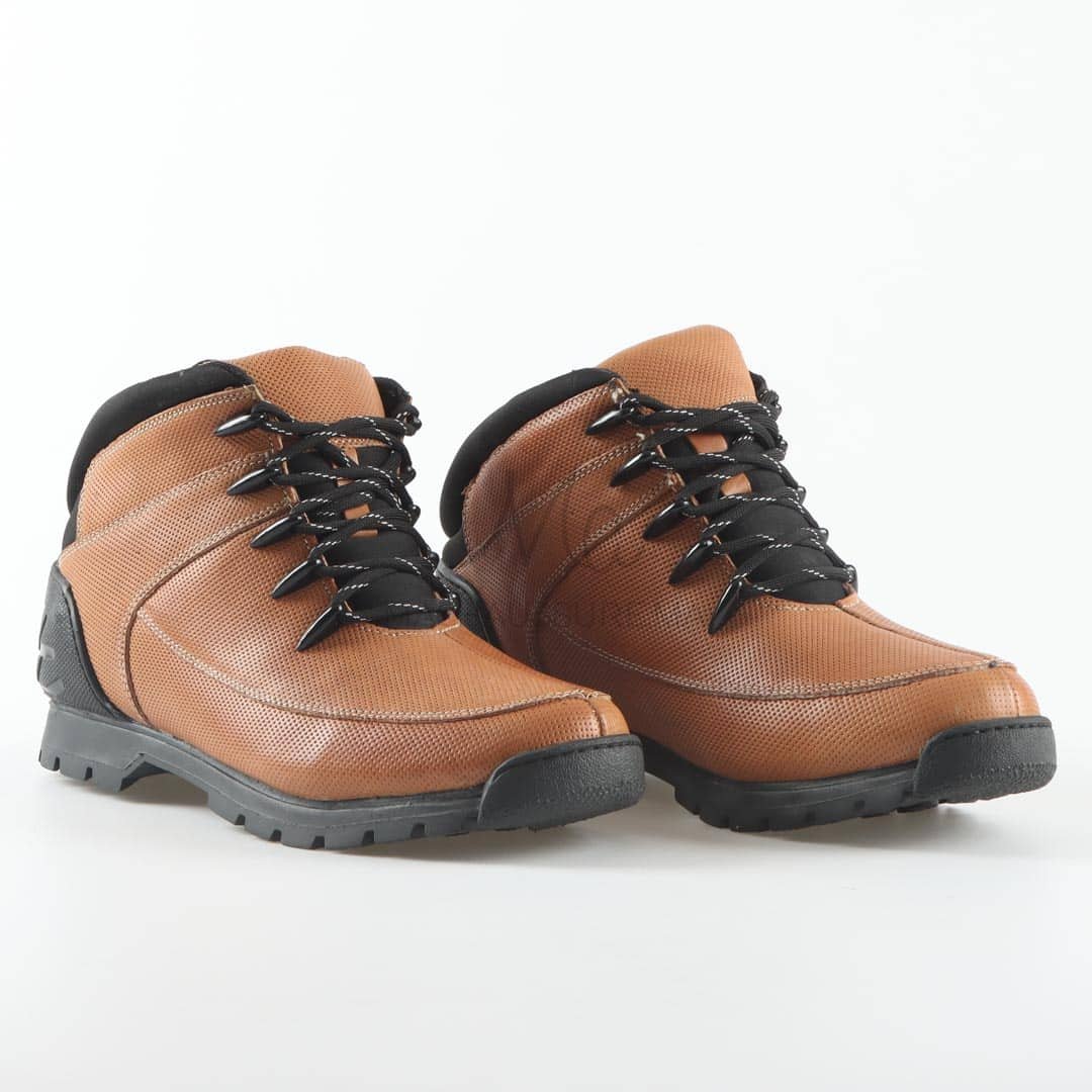 NICO - Boots Cuir en Tabac.