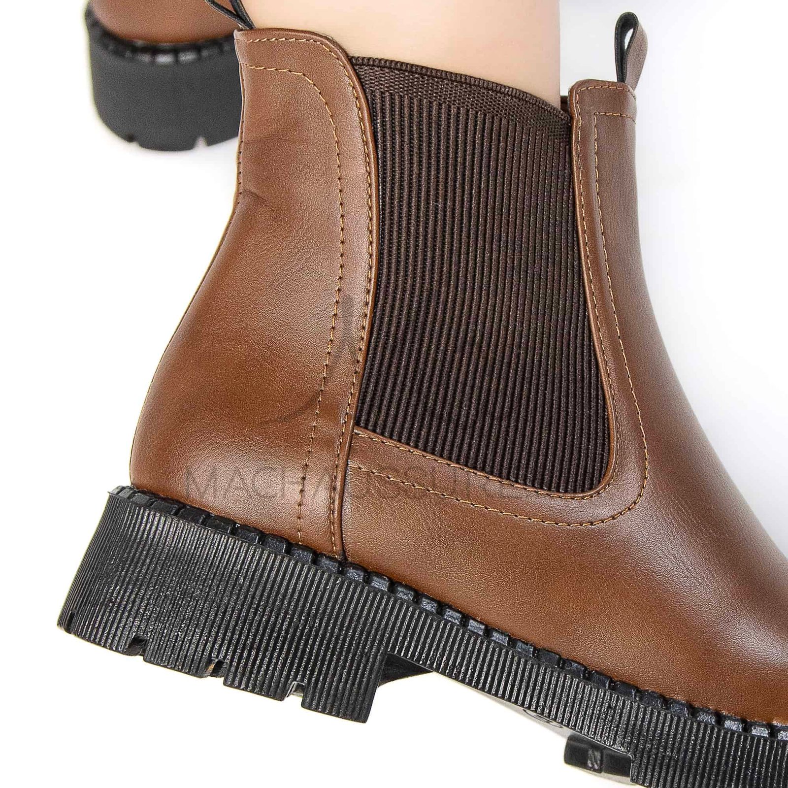 Brocard – Bottines Femmes en Tabac avec semelle Noir.
