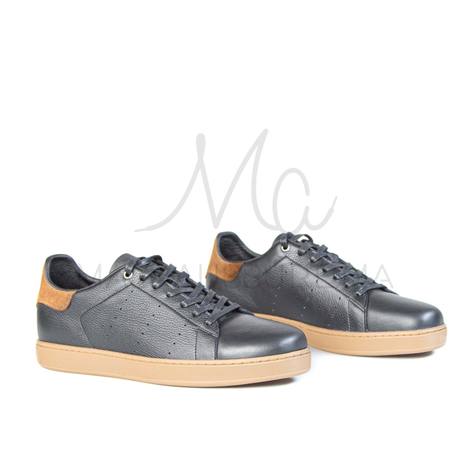 Magnat – Baskets hommes en cuir Noir.