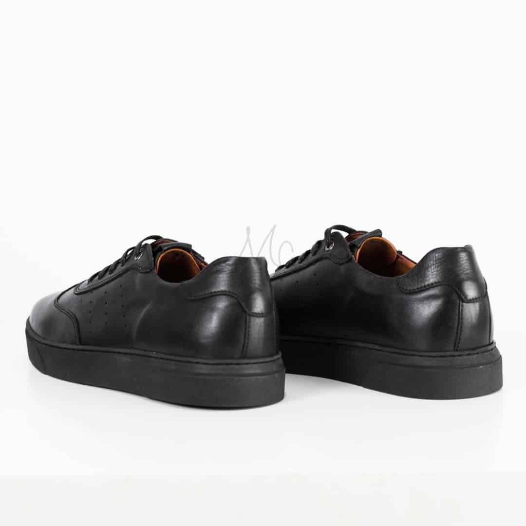CUPSOLE - Baskets en noir.