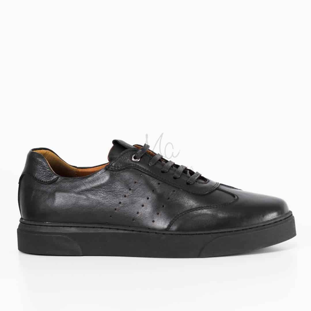 CUPSOLE - Baskets en noir.