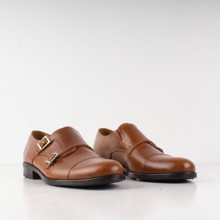 DUBLON – Chaussure de ville à double boucle en cuir Tabac.