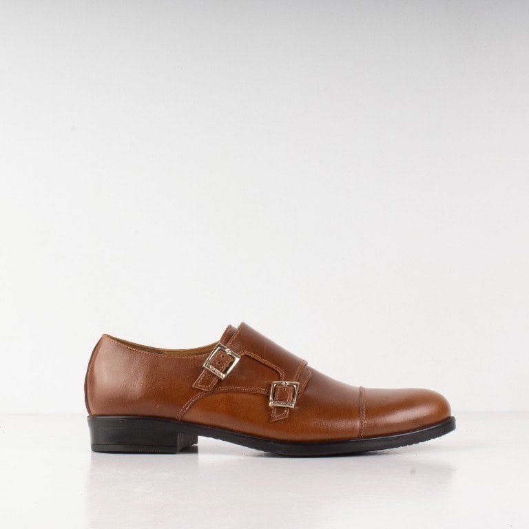 DUBLON – Chaussure de ville à double boucle en cuir Tabac.