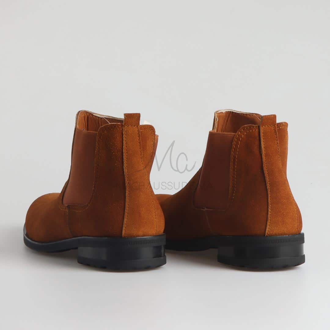 CHELSEA - Bottines en Daim Tabac.