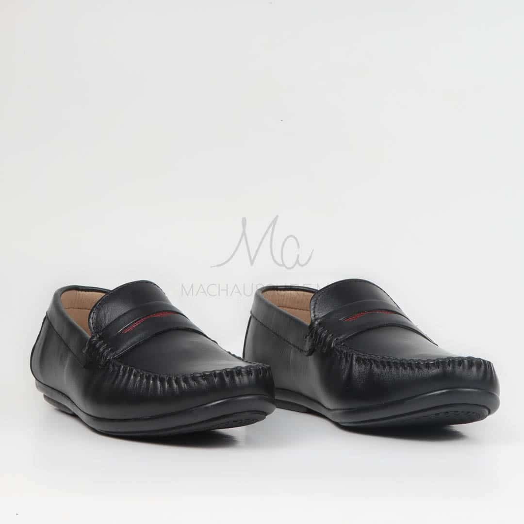 Mocassins 100% Cuir Noir.