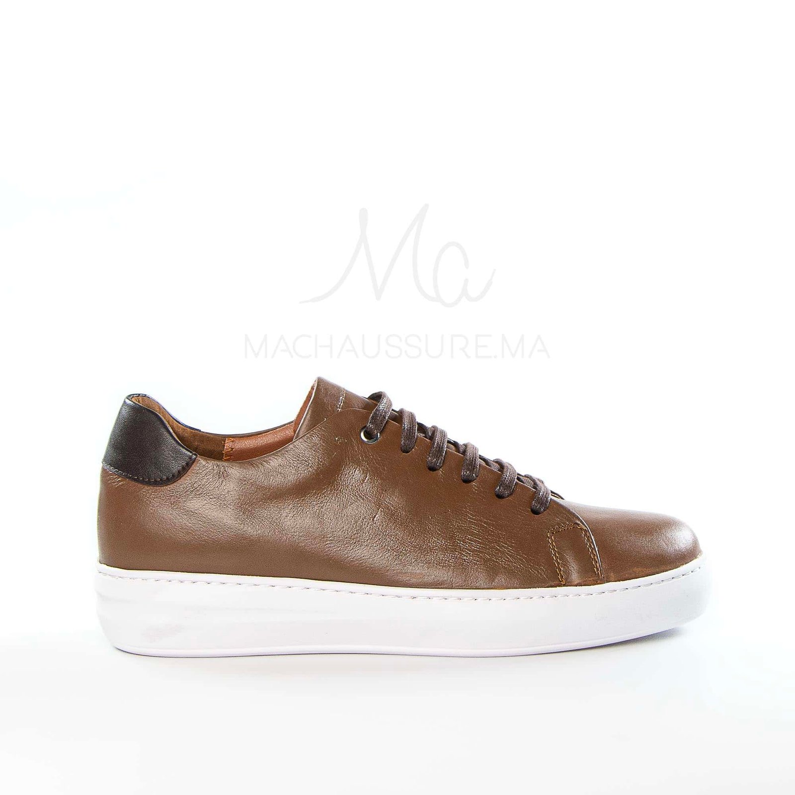 Velocity - Baskets confortables en Marron.