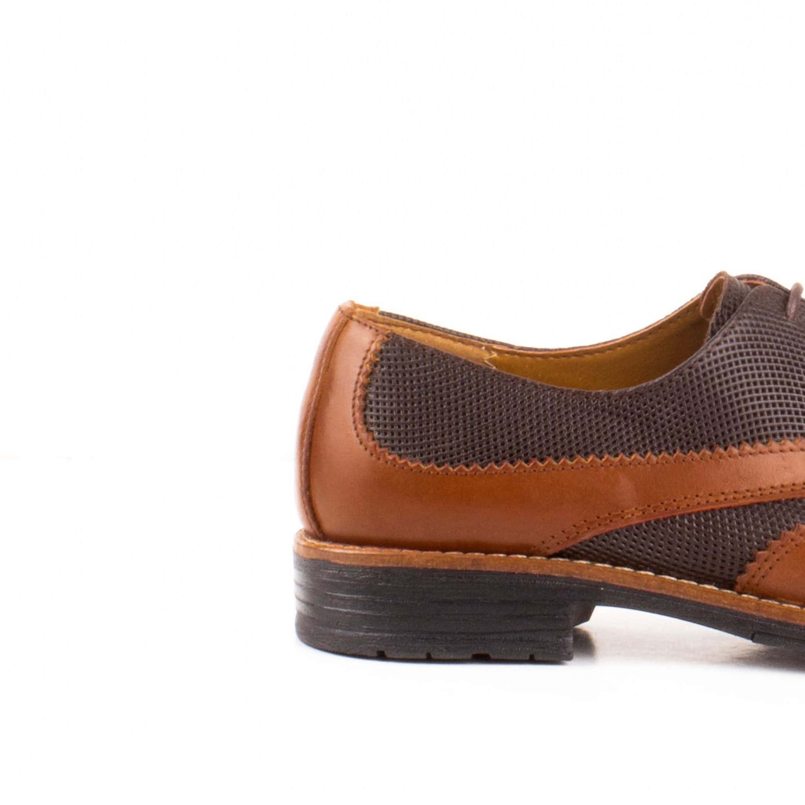 GENTMAR – Chaussures de ville en Tabac.