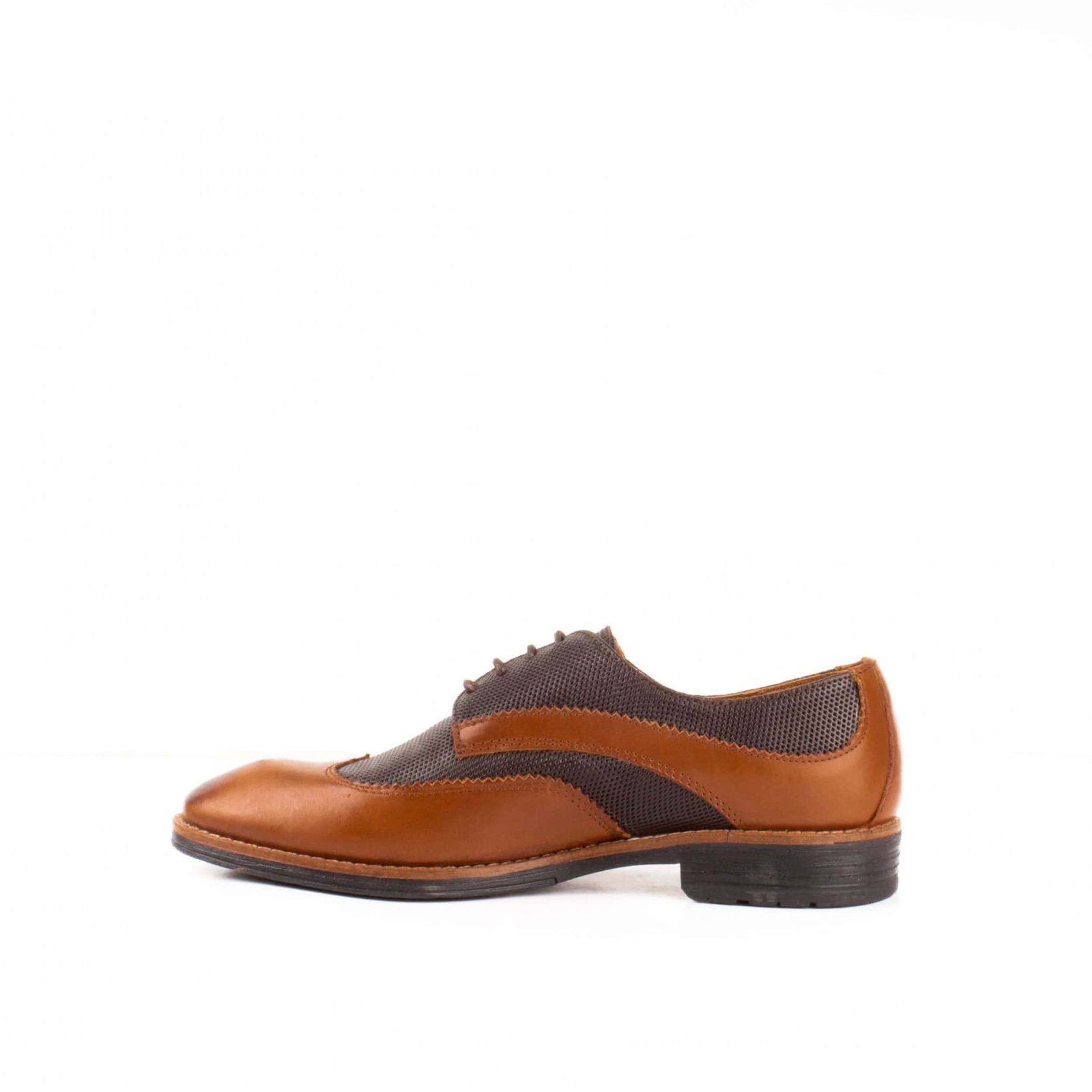 GENTMAR – Chaussures de ville en Tabac.