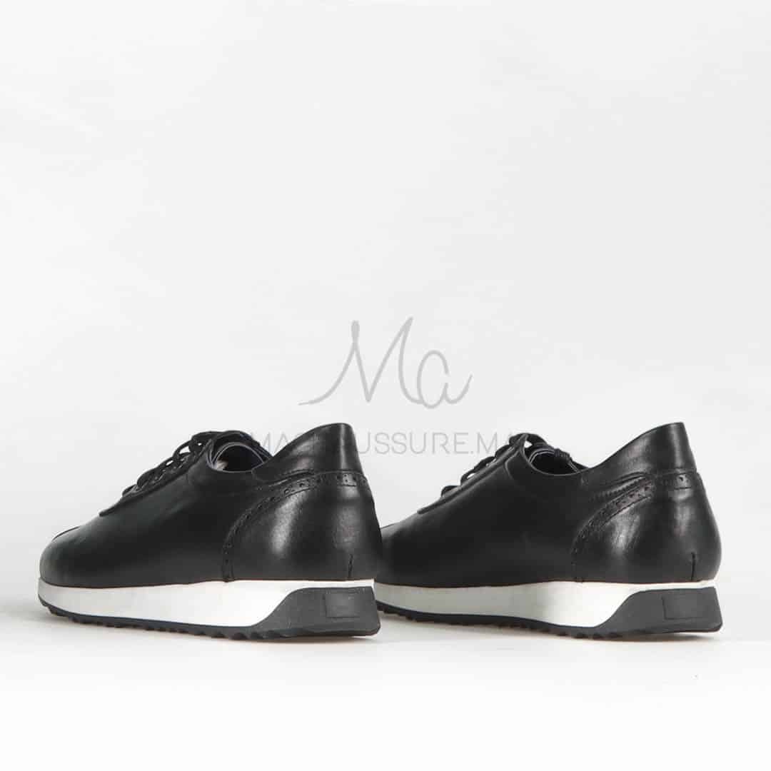 IOBATES - Baskets 100 %Cuir en Noir.