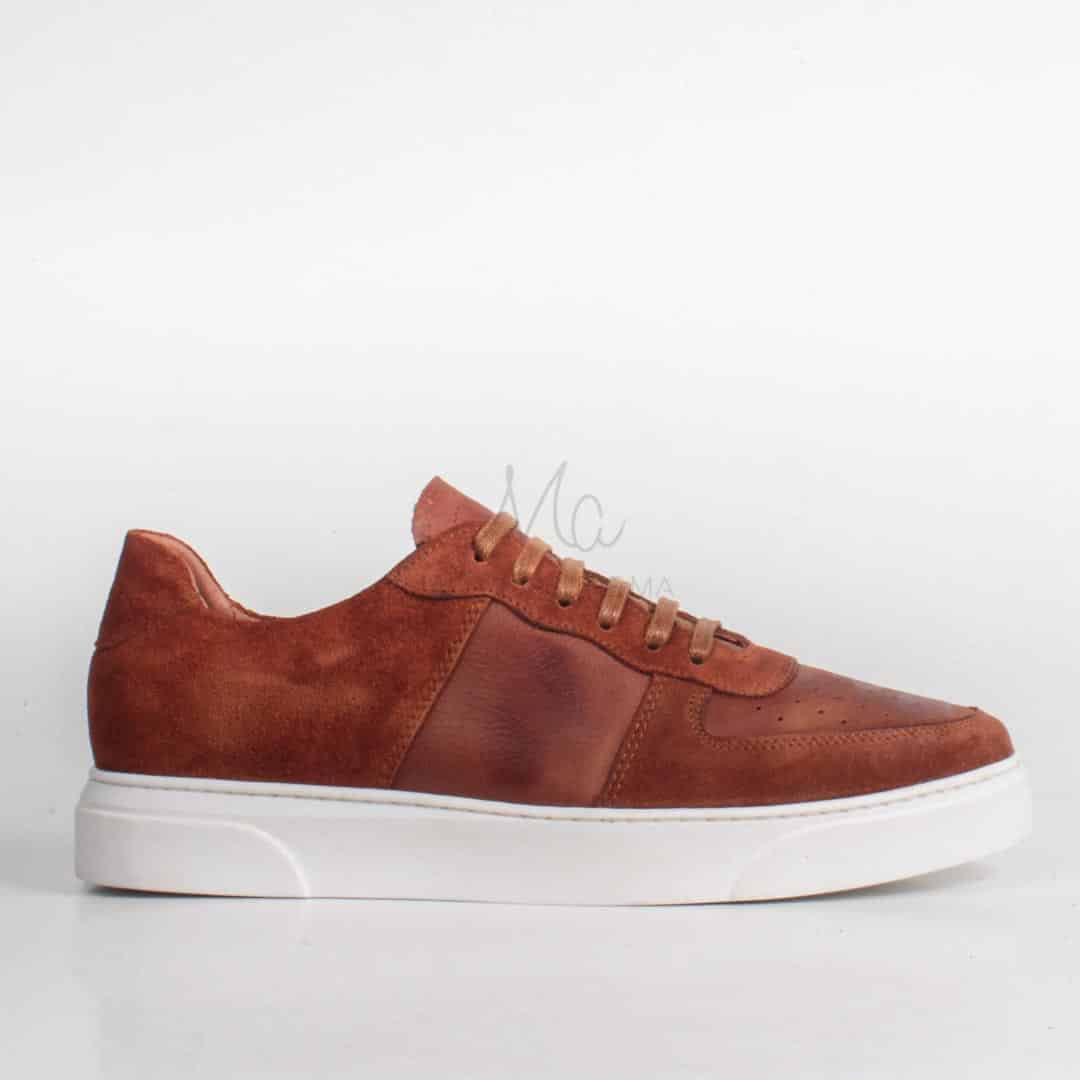 AIR BALVIN - Baskets en Daim Tabac.