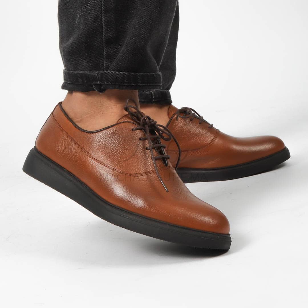 Uvalen - Chaussures de ville Hommes Cuir en Tabac.
