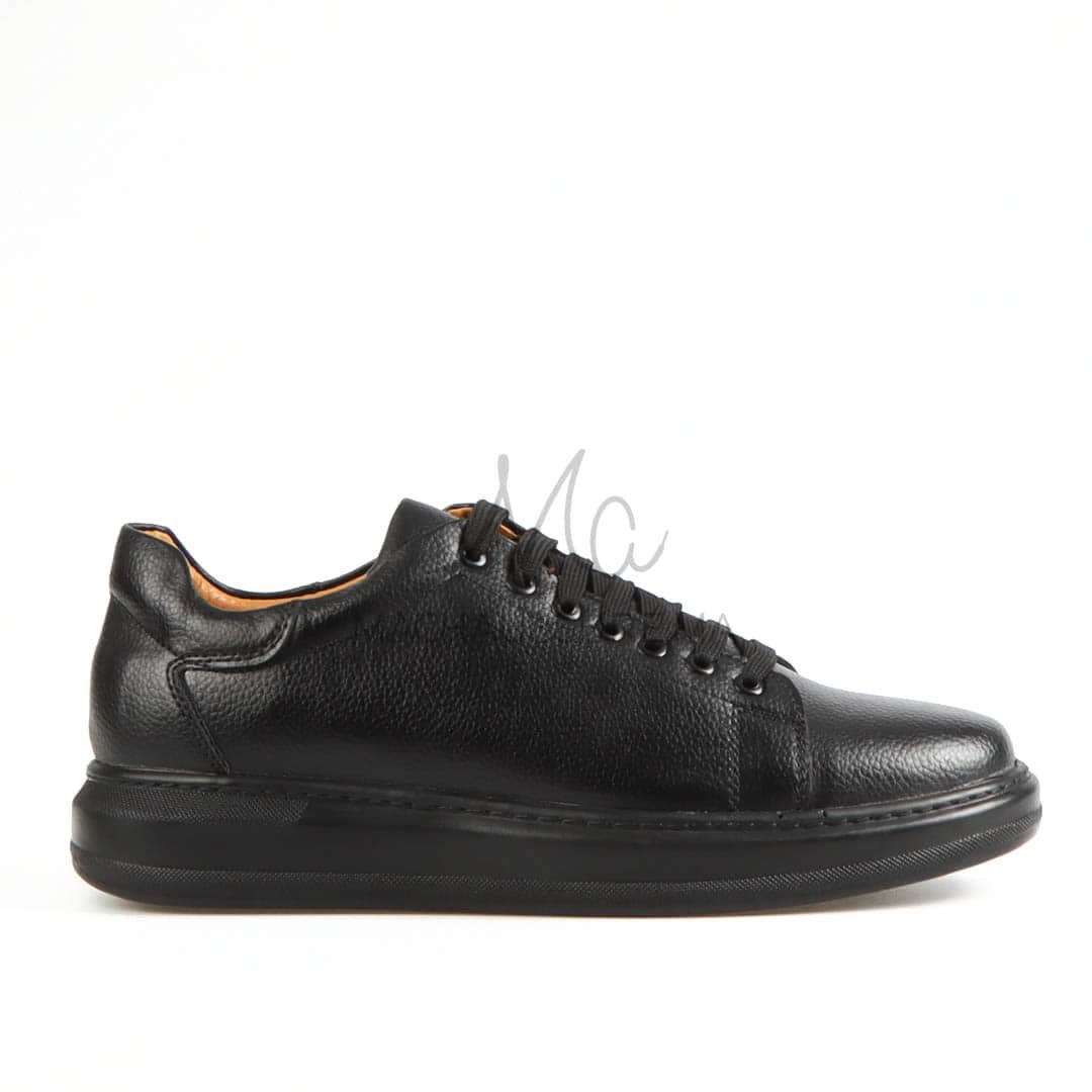 Matteo – Baskets Hommes Cuir en Noir.