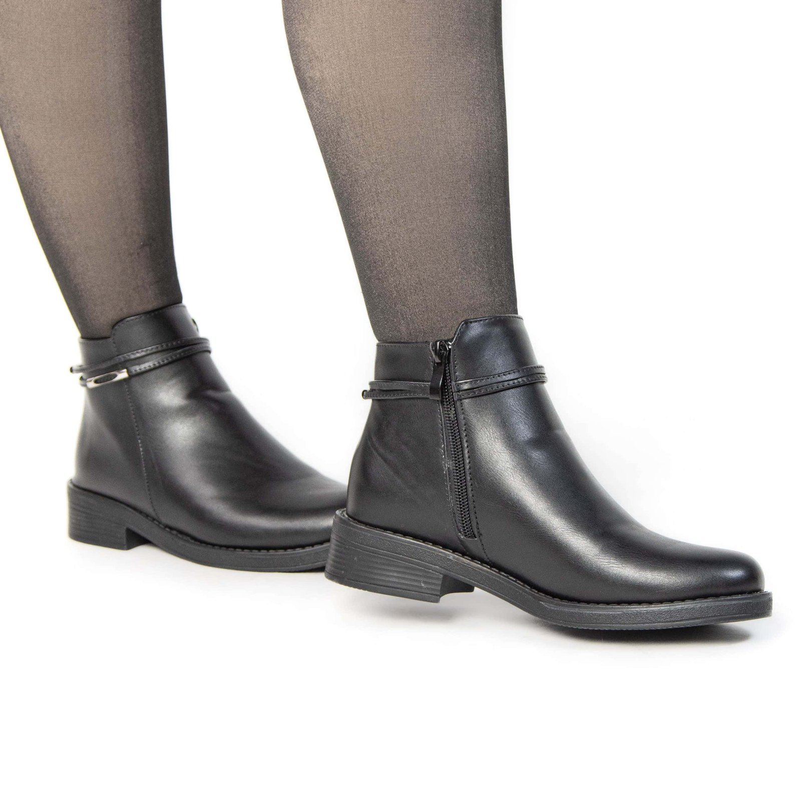 ZION – Bottines Femmes en Noir.